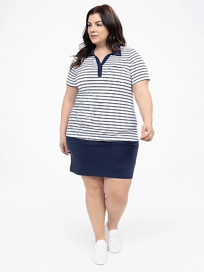 Short-sleeve semi-fitted t-shirt