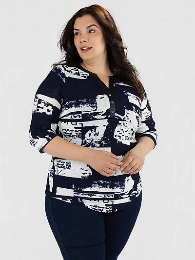 3/4-sleeve semi-fitted tunic