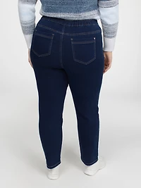Narrow semi-fitted pull-on jean