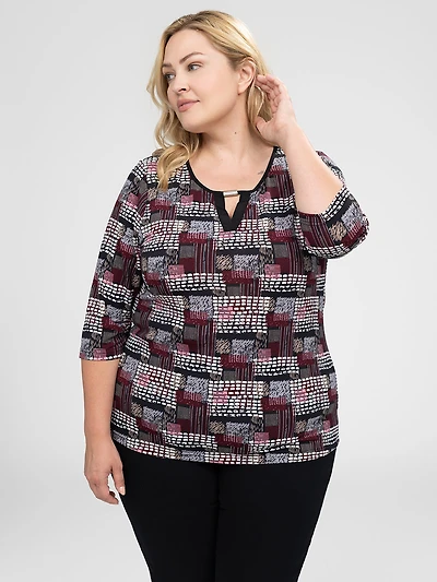 3/4-sleeve semi-fitted t-shirt