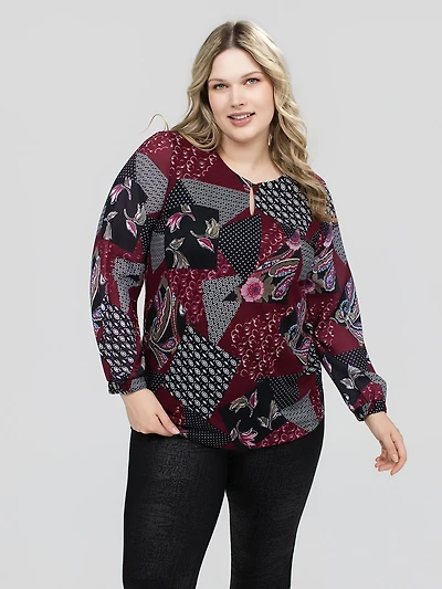 Long-sleeve semi-fitted t-shirt