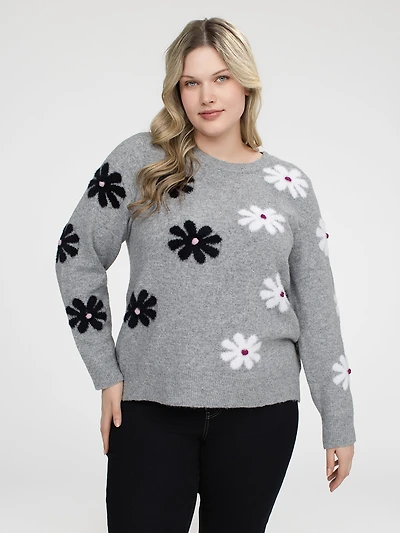 Long-sleeve semi-fitted pullover sweater