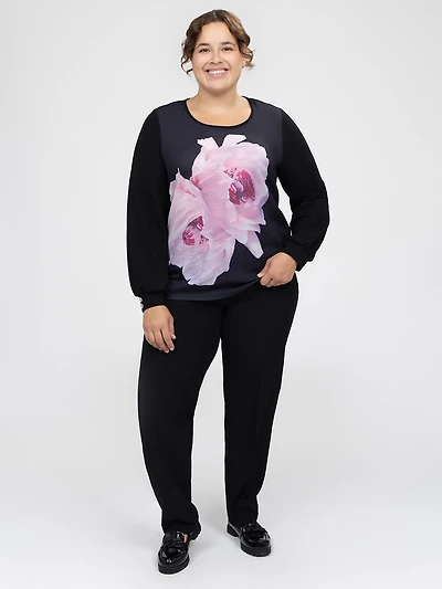 Long-sleeve semi-fitted t-shirt