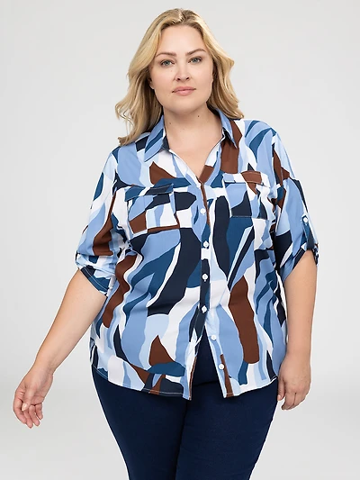 3/4-sleeve semi-fitted blouse with buttons