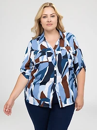 3/4-sleeve semi-fitted blouse with buttons