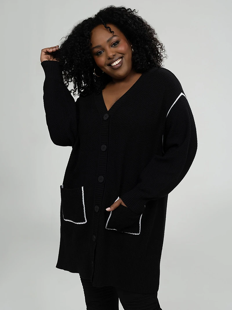 Semi-fitted sweater cardigan