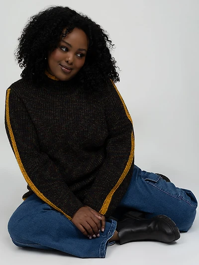 Long-sleeve loose pullover sweater