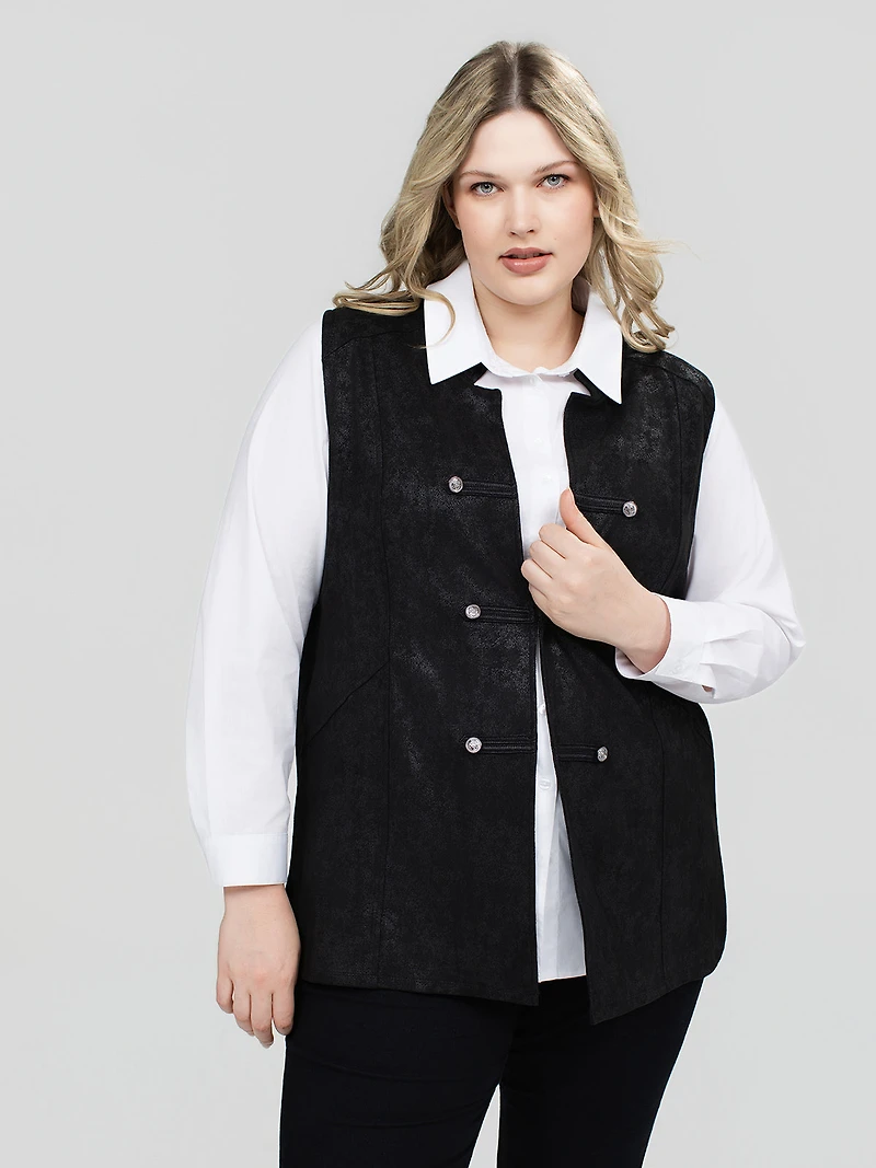 Sleeveless jacket