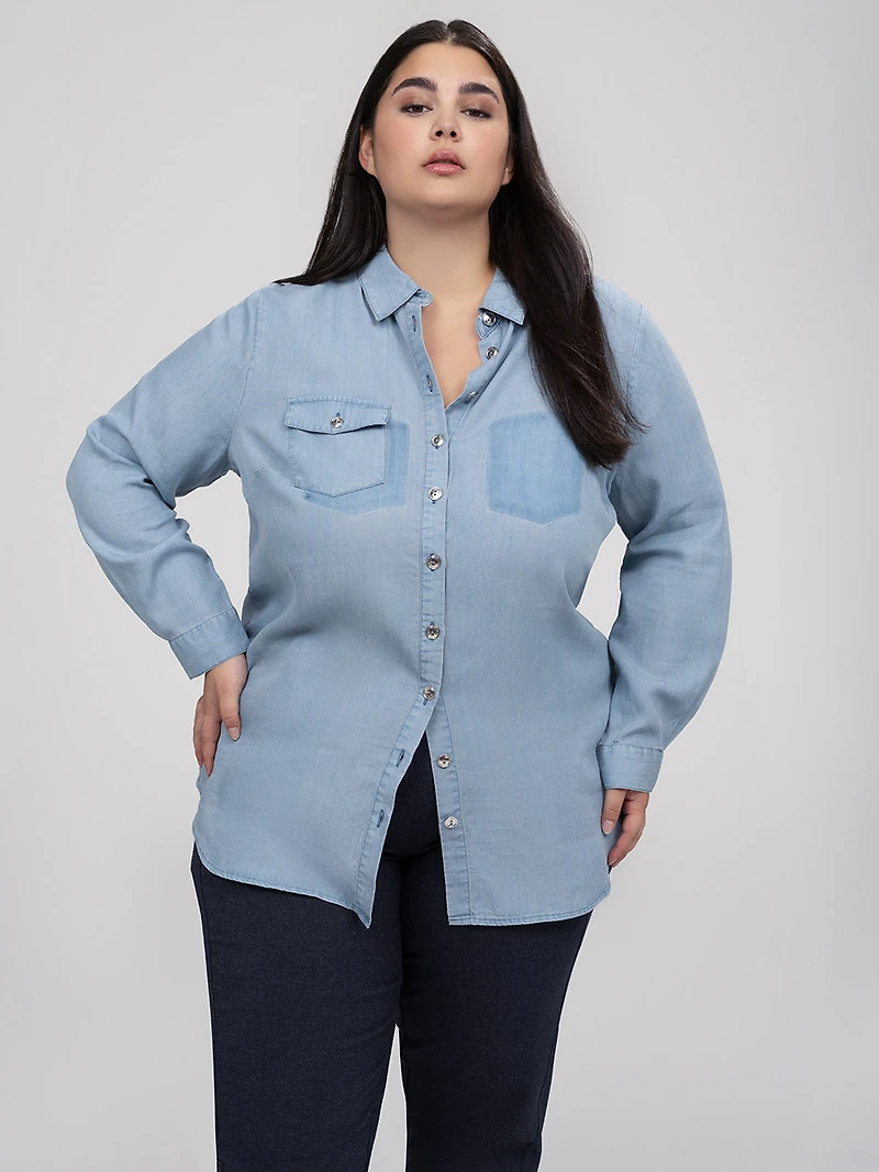 Long-sleeve blouse with buttons