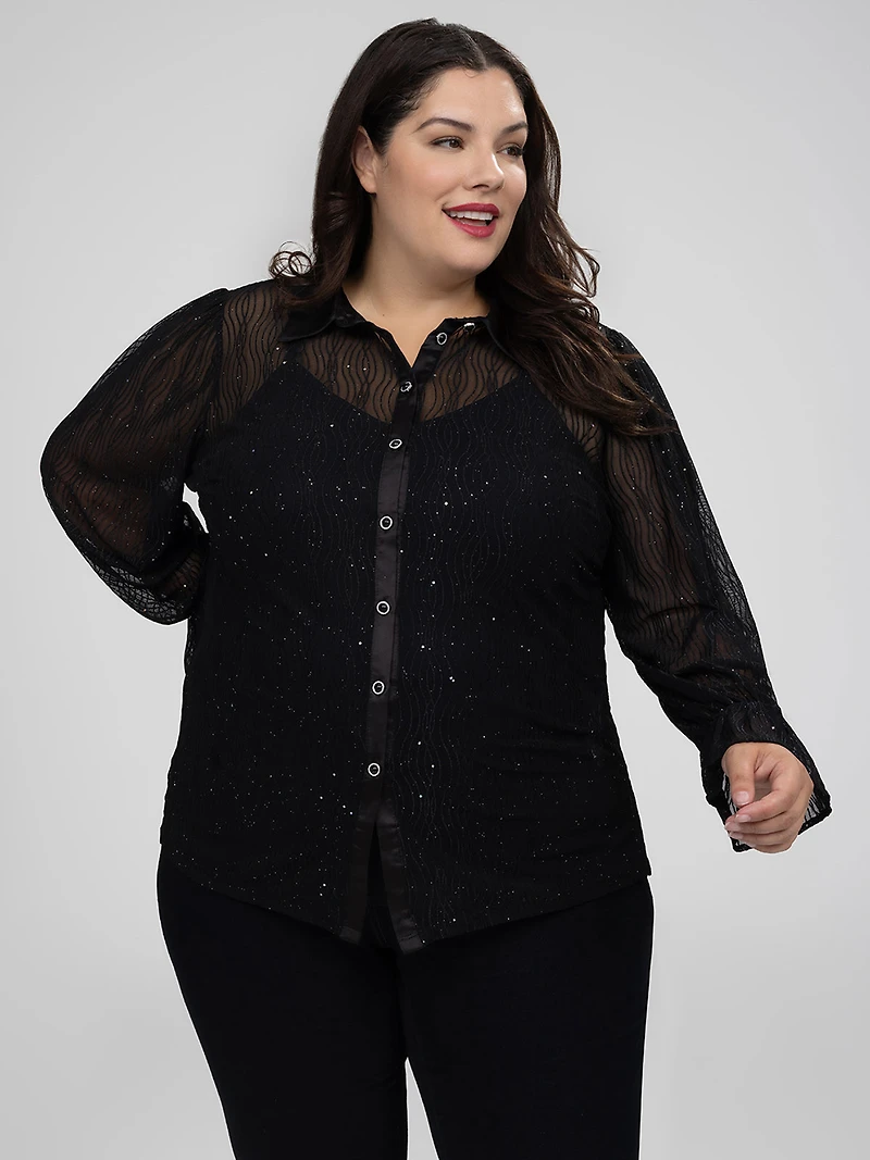 Long-sleeve blouse with buttons