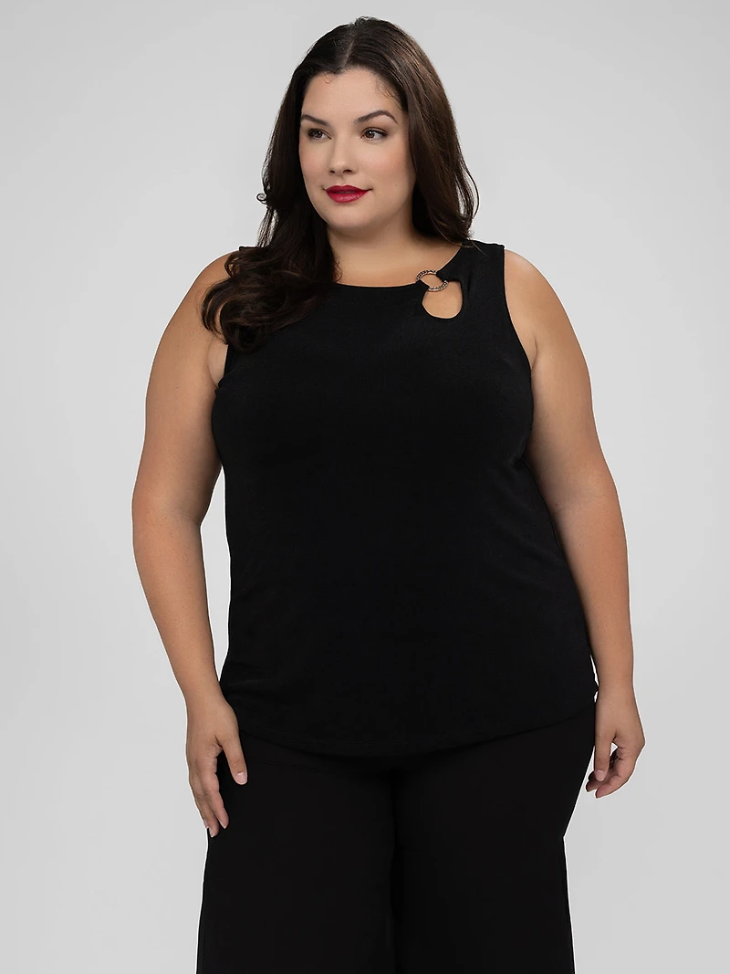 Semi-fitted tank top