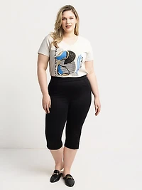 Skinny fitted knit pull-on capri