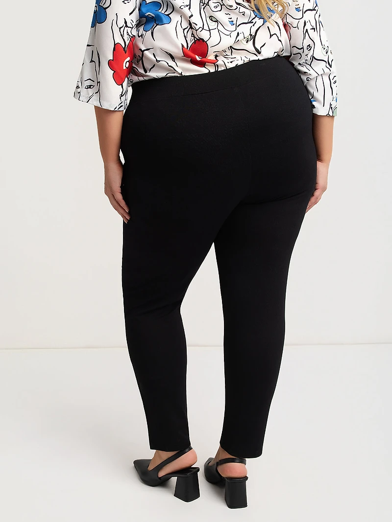 Pantalon semi-ajusté à enfiler