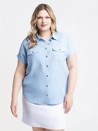 Short-sleeve loose blouse with buttons