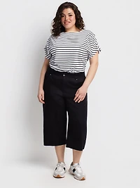 Straight casual pull-on capri