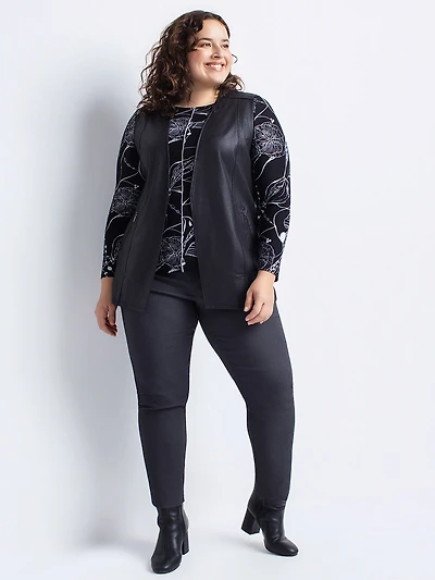 Sleeveless jacket