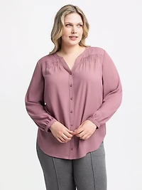Long-sleeve blouse with buttons