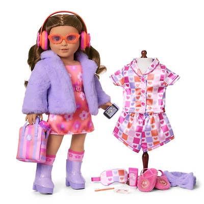 Truly Me™ #117 Doll & Day of Fun All-in-One Set