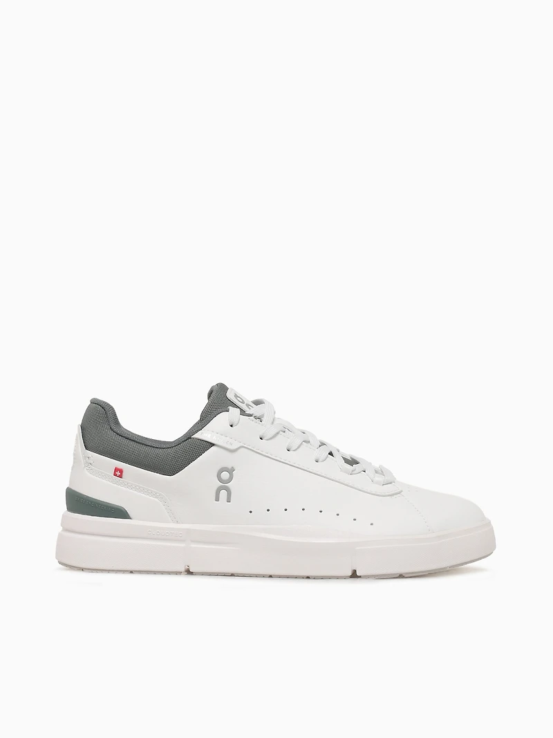 The Roger Advantage White Olive leather