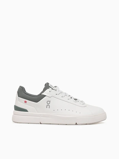 The Roger Advantage White Olive leather