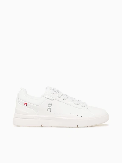 The Roger Advantage White leather