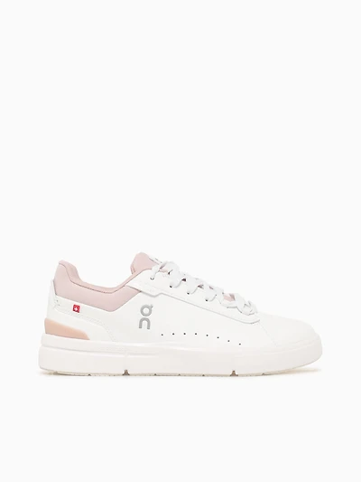 The Roger Advantage Wht Rosehip leather