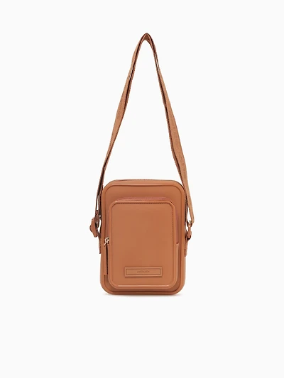 Ted Crossbody Milk Caramel