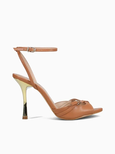 Wilfreda Tan Ouro vitelo