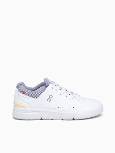 The Roger Advantage White Tempest leathe