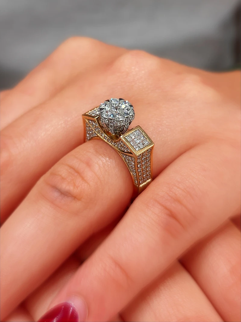 Diamond Ring - 04008