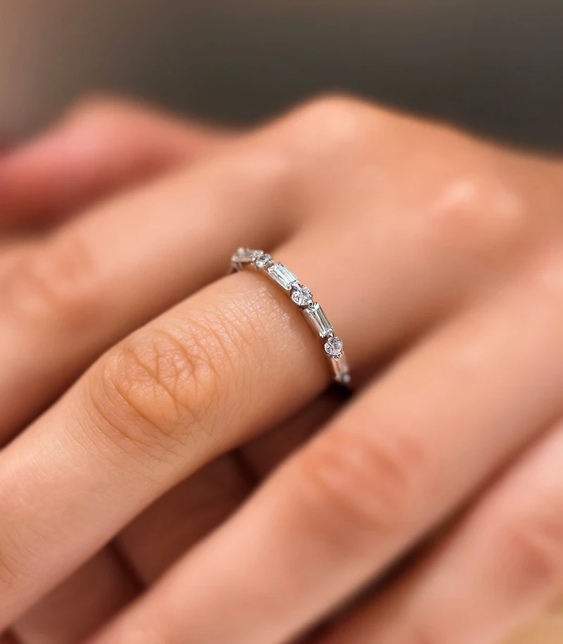 Baguette n Round Ring