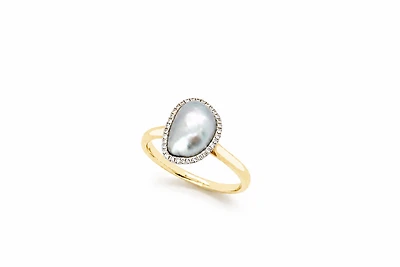 Organic Pearl Halo Ring