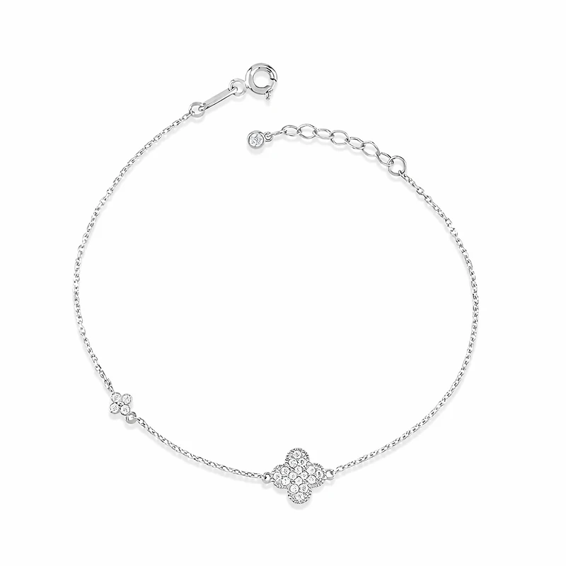 Shiny Clover Bracelet