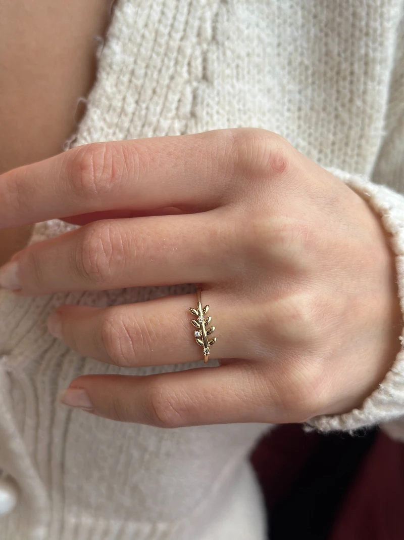 Evergreen Branch Ring