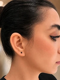 Black Diamond cube Stud