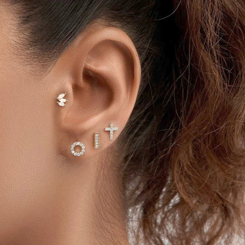 Linear Elegance Piercing -Single