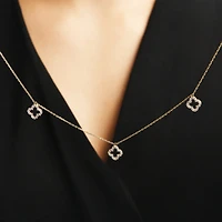 3 Glowing Clover Necklace