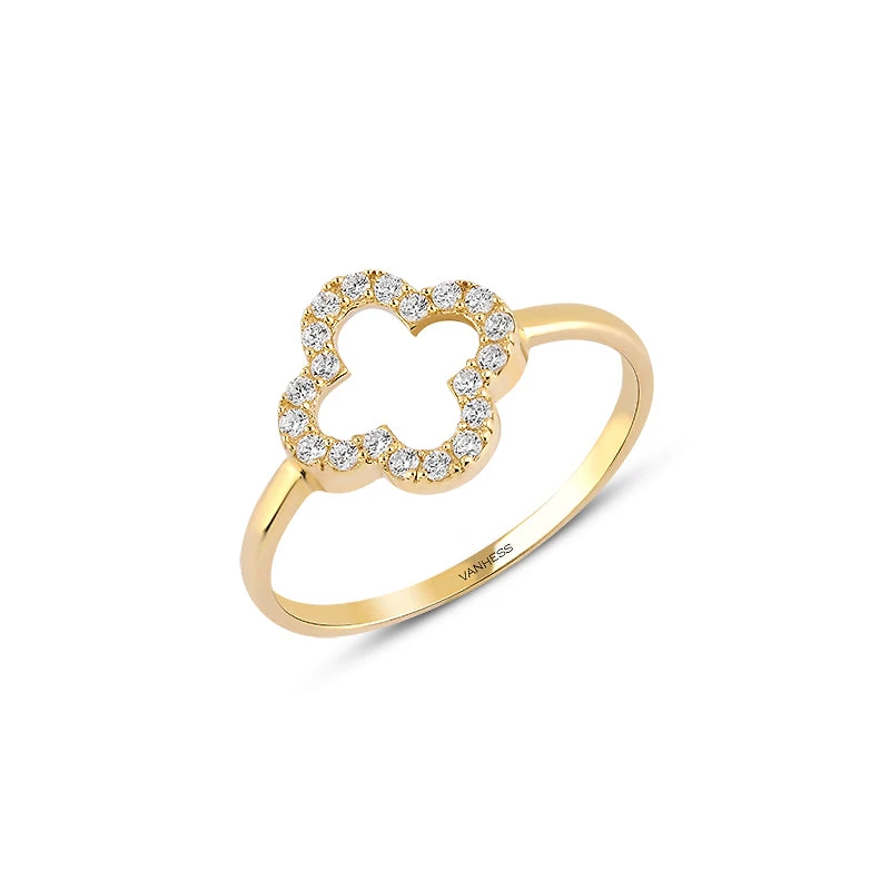 Glowing Clover Ring
