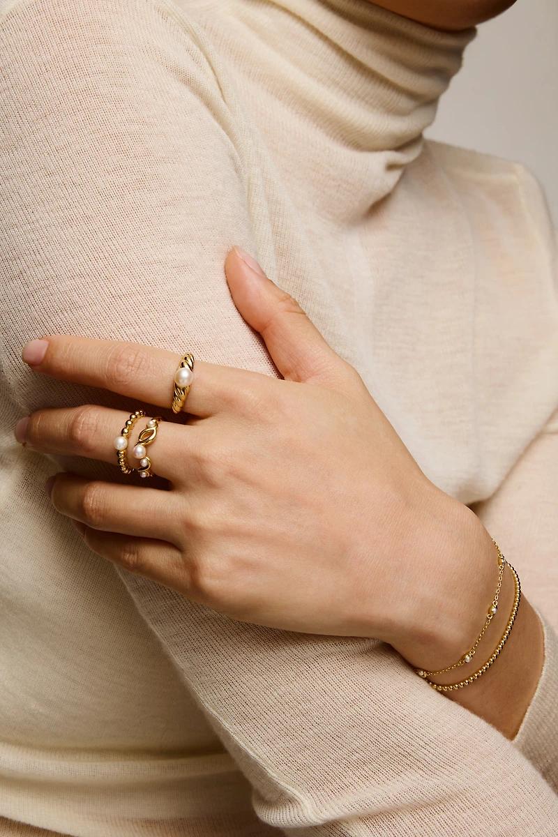 Evelyn Pearl Ring