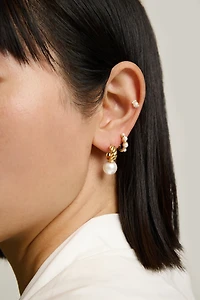 Luna Pearl Earrings