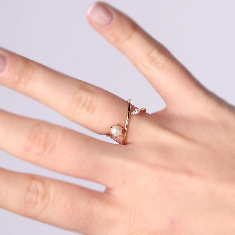 Pearl & Marquise Ring