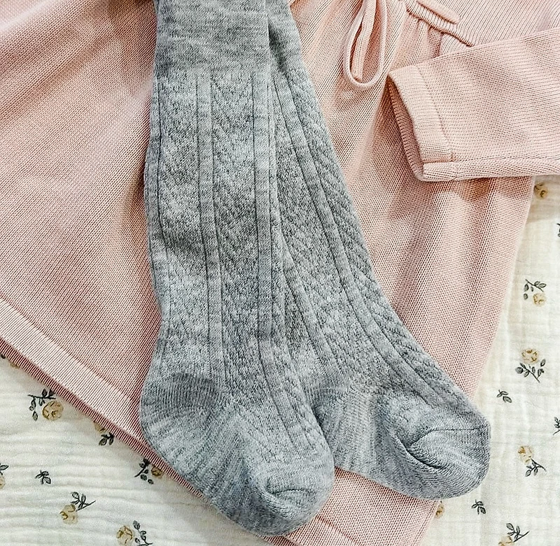 tights 3-6 months