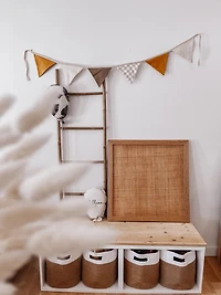 Triangle pennant banner