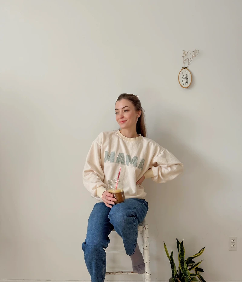 MAMA Sweatshirt
