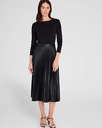 Ballet Scoop Neck Top