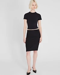 Contour Tee