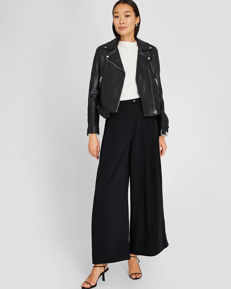 Wide Leg Crepe Trouser