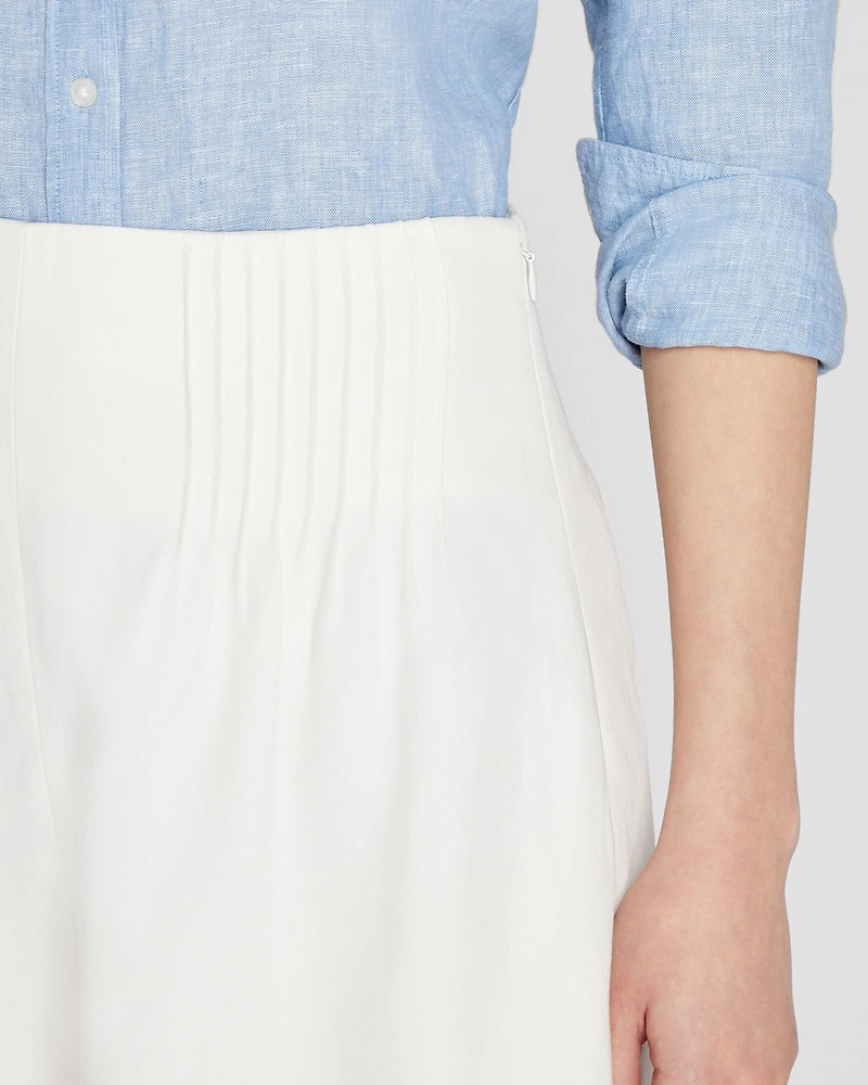 Pintuck Short