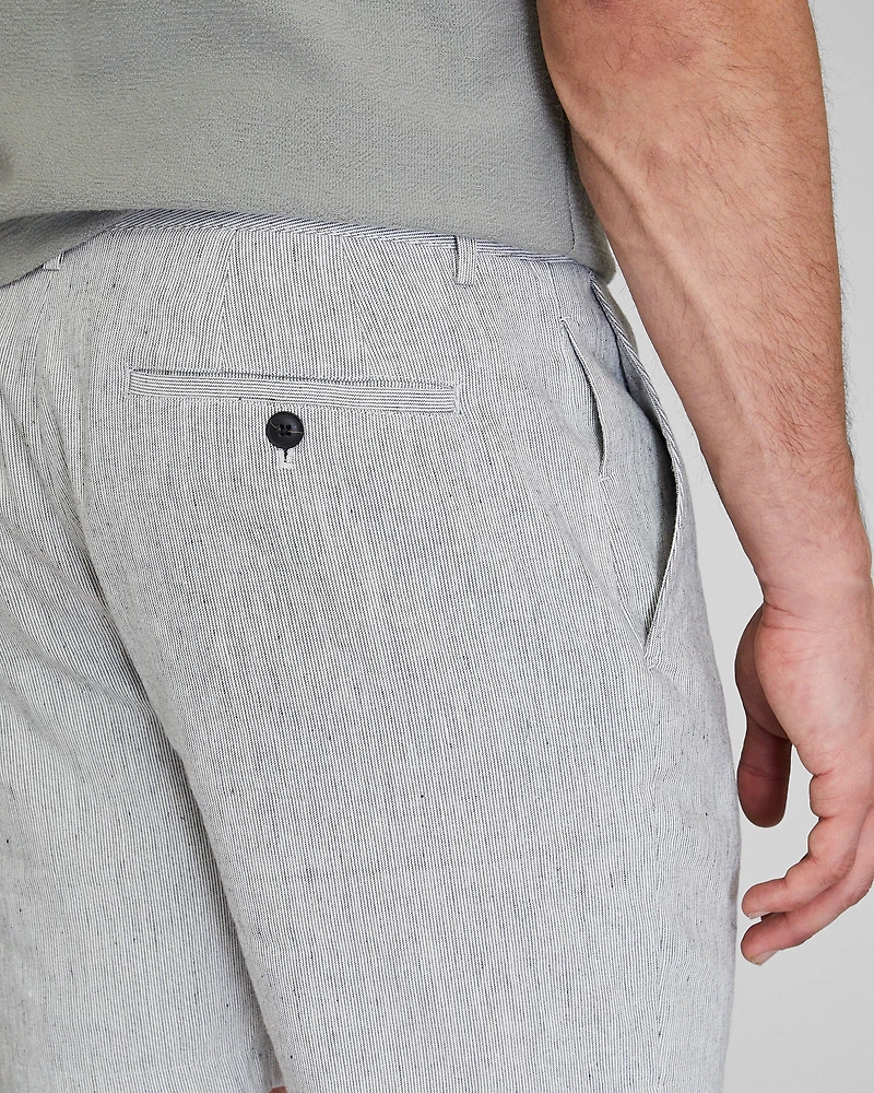 Baxter Linen Blend 7" Short