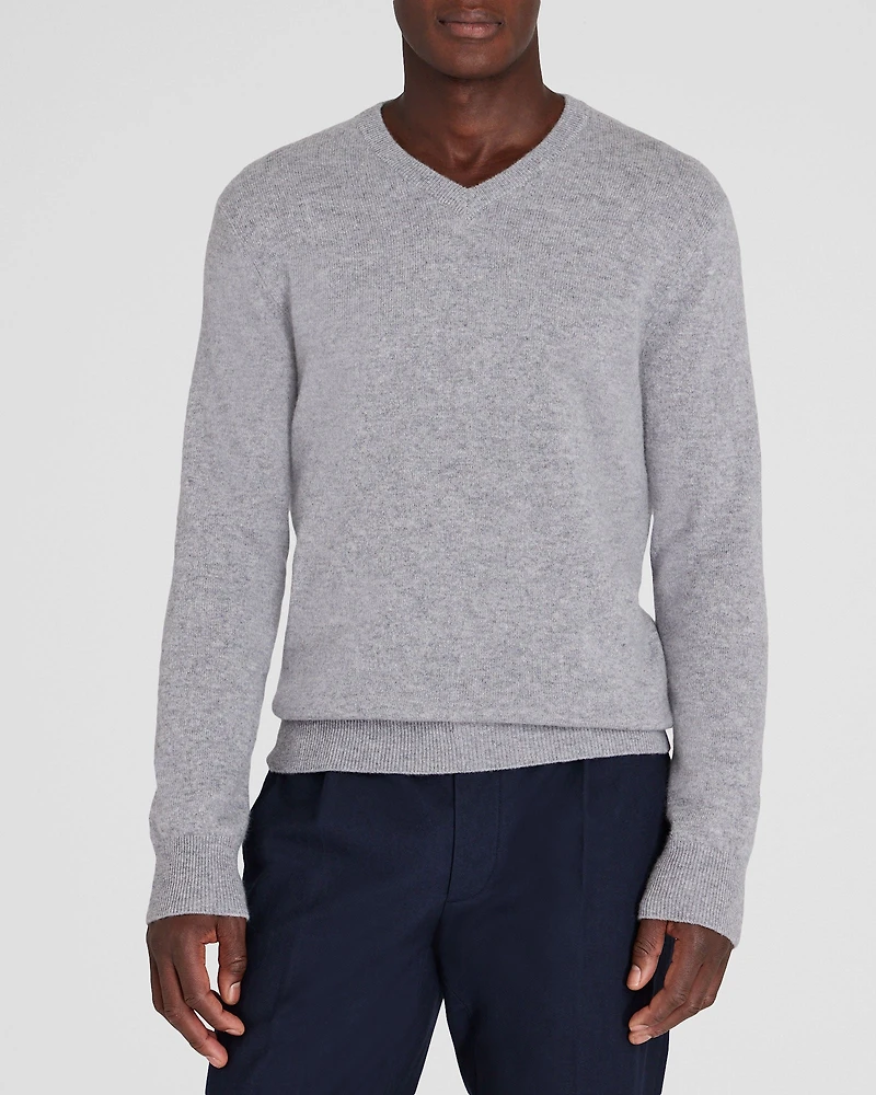 Lightweight Cashmere V-Neck Sweater